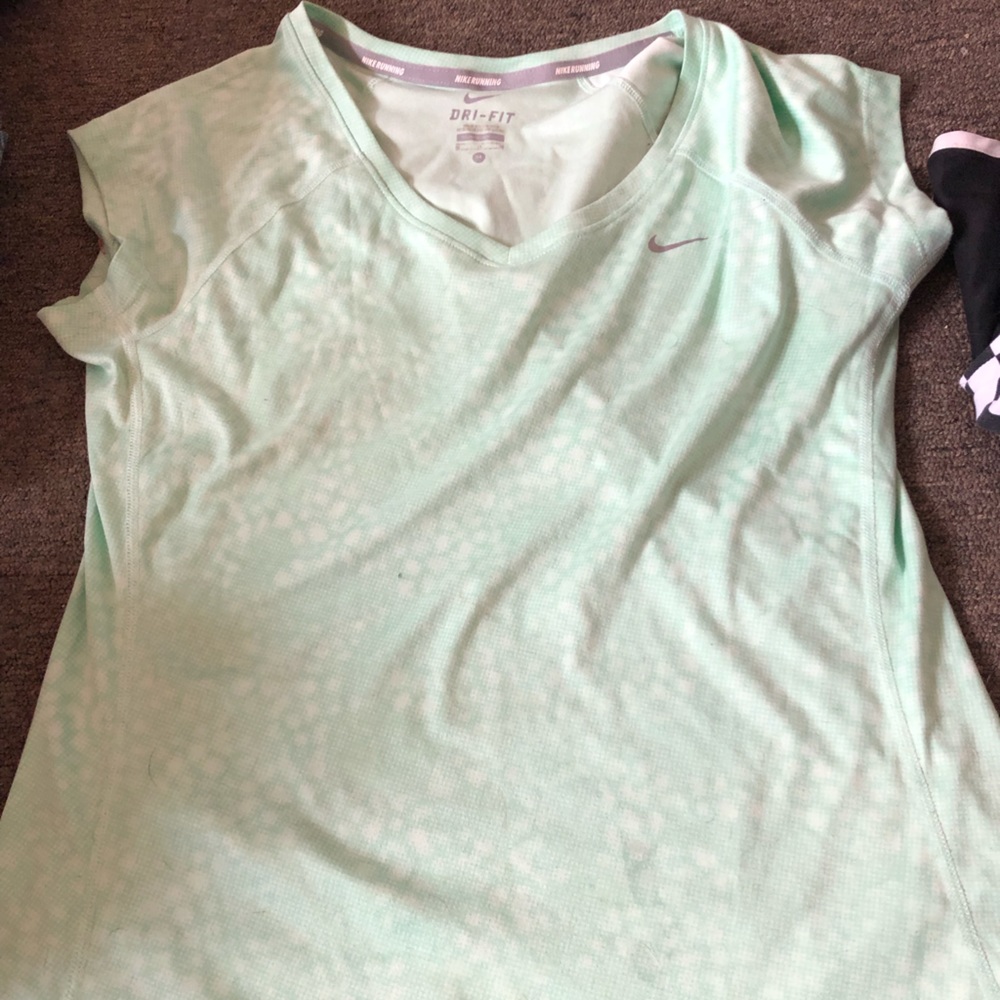 shirts - Picture 15 of 16